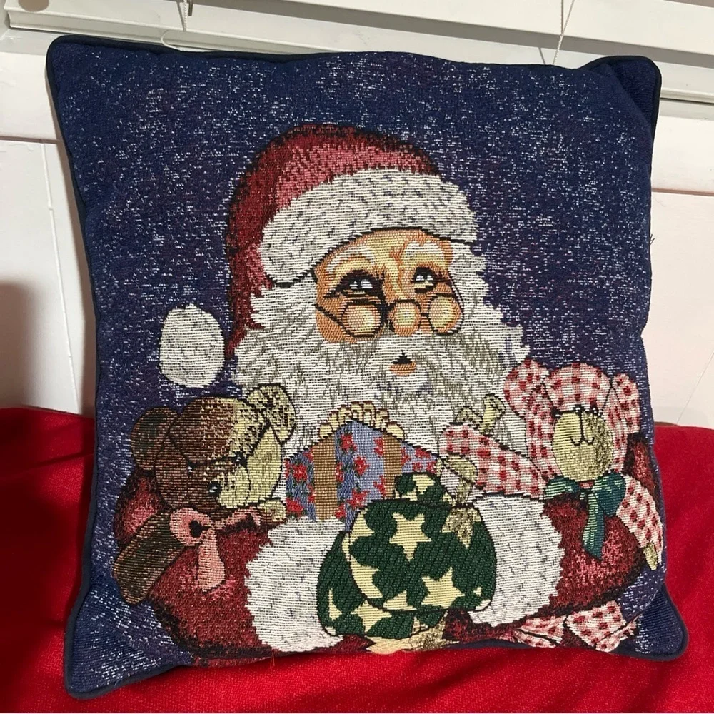 Santa Claus Holiday Throw Pillow